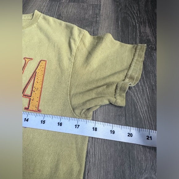 NIRVANA Short Sleeve Tee with Vintage Graphic SZ S Yellow Band Tee - Picture 6 of 9